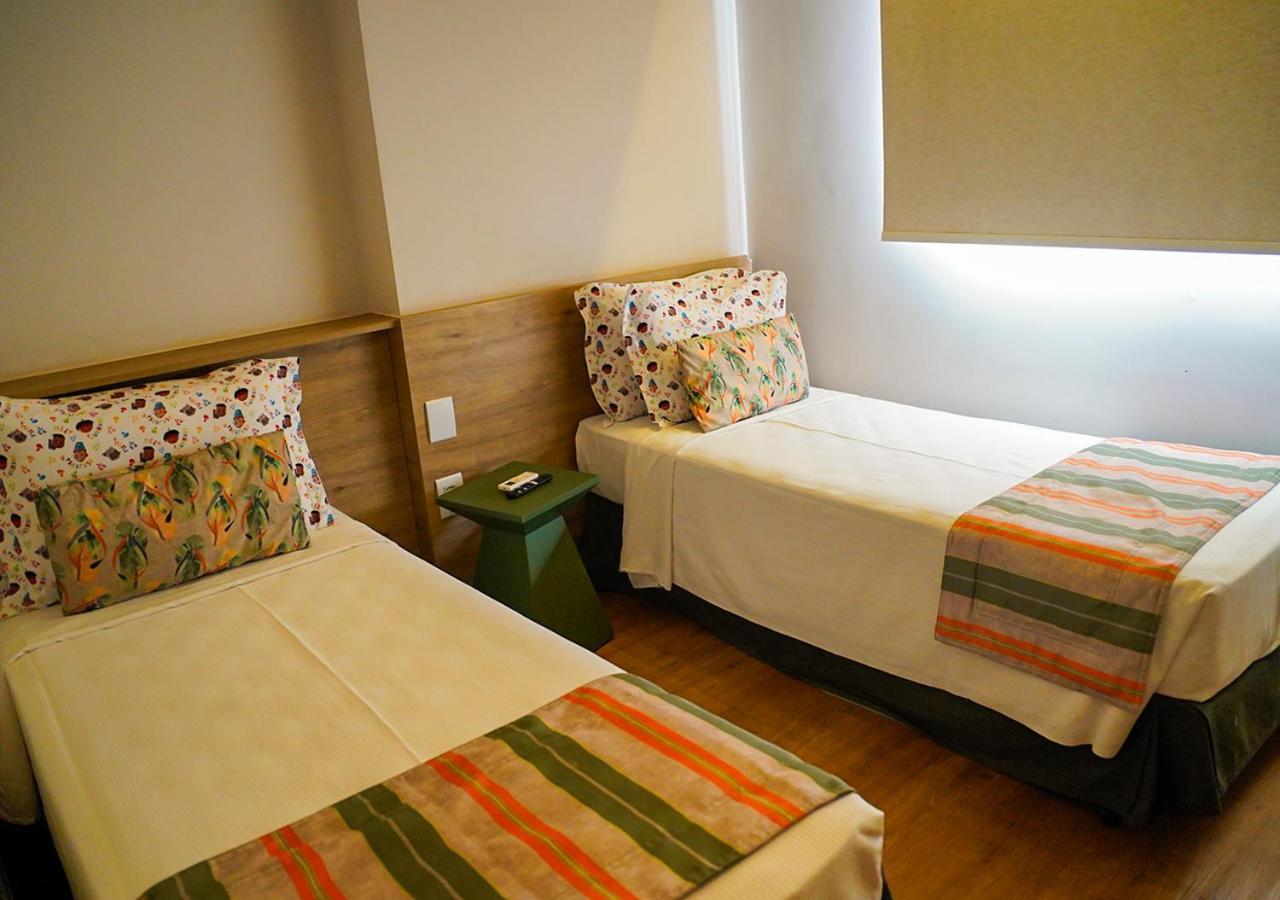 Hot Beach Suites Olimpia Ngoại thất bức ảnh